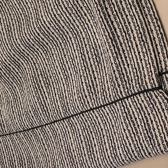 NWOT H&M Tweed Feel Black and White Pencil Skirt with Gold Zipper - Picture 11 of 15